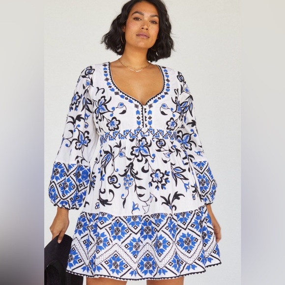 Anthropologie Dresses & Skirts - Anthropologie 20W Embroidered Mini Dress 2X EUC